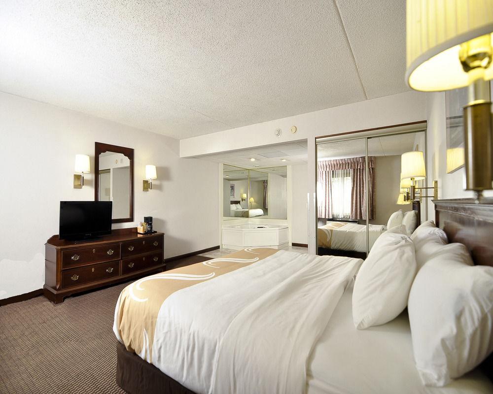 Quality Inn Milan-Sandusky Екстер'єр фото