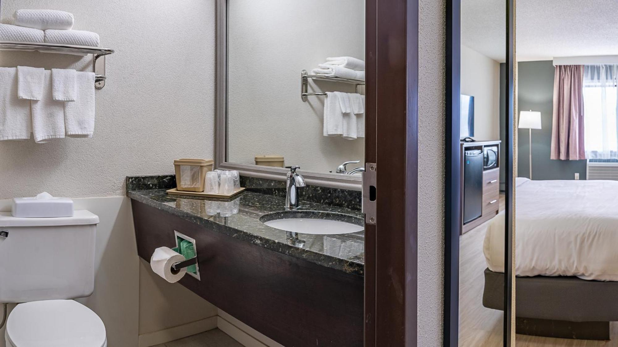 Quality Inn Milan-Sandusky Екстер'єр фото