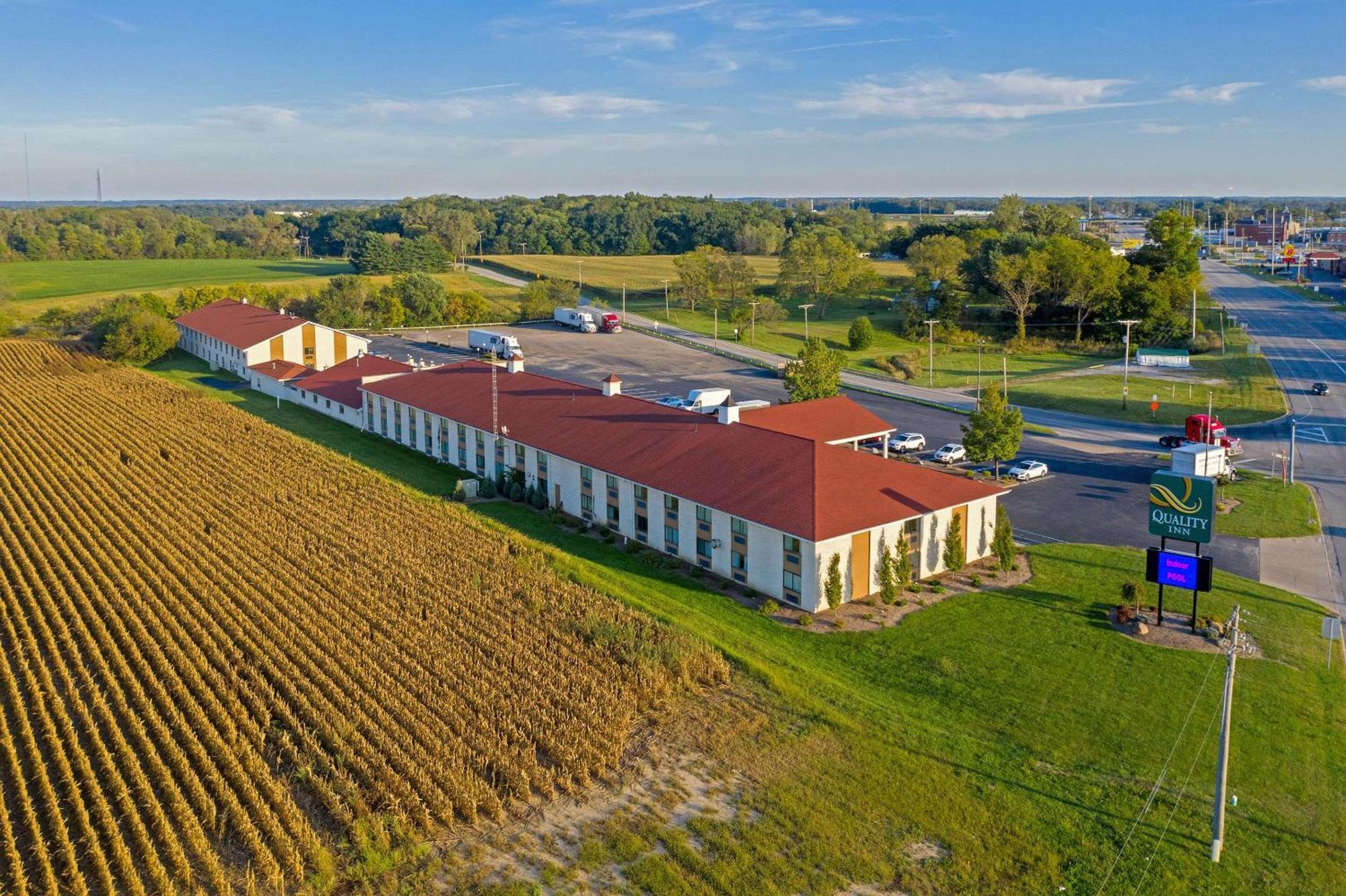 Quality Inn Milan-Sandusky Екстер'єр фото