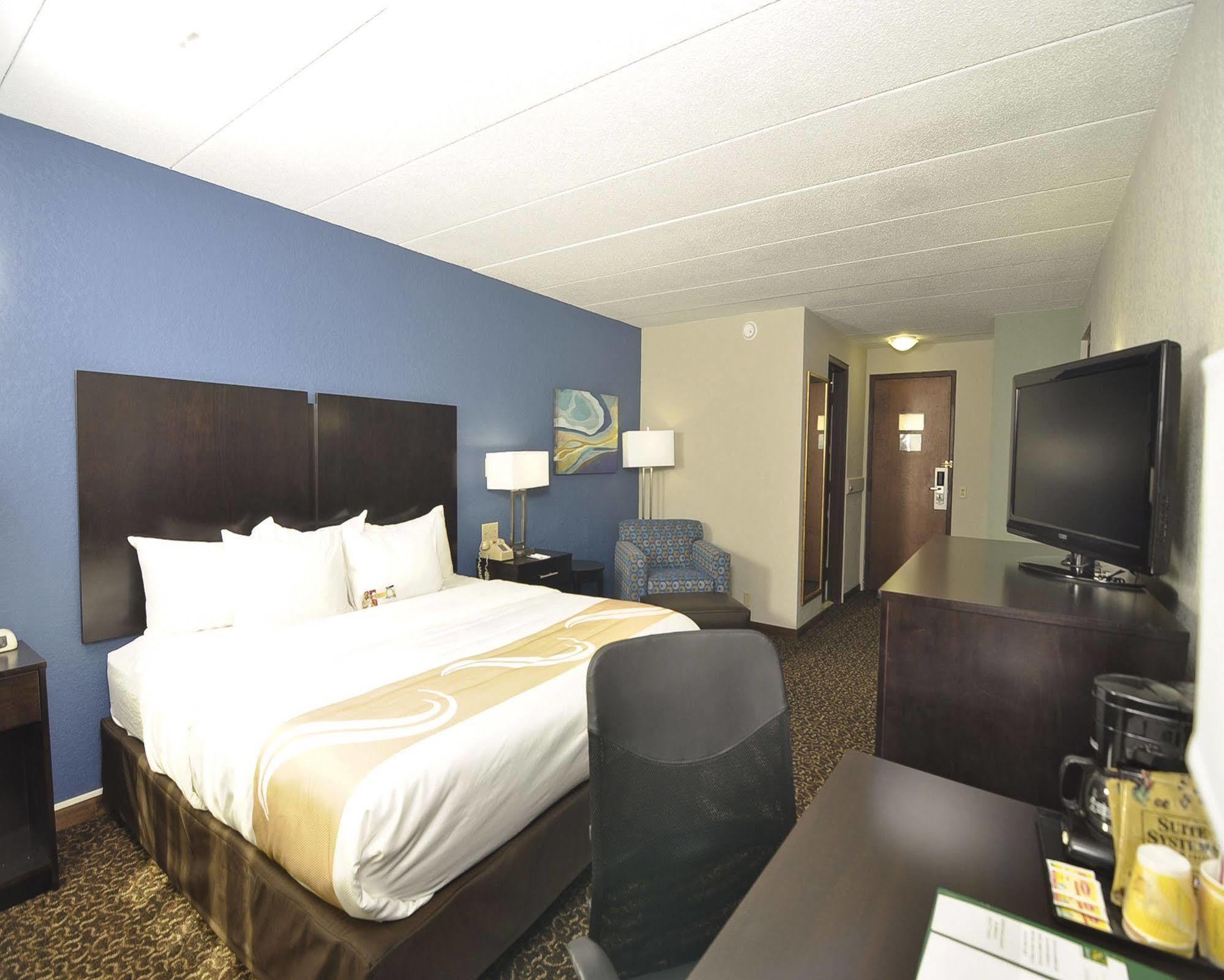 Quality Inn Milan-Sandusky Екстер'єр фото
