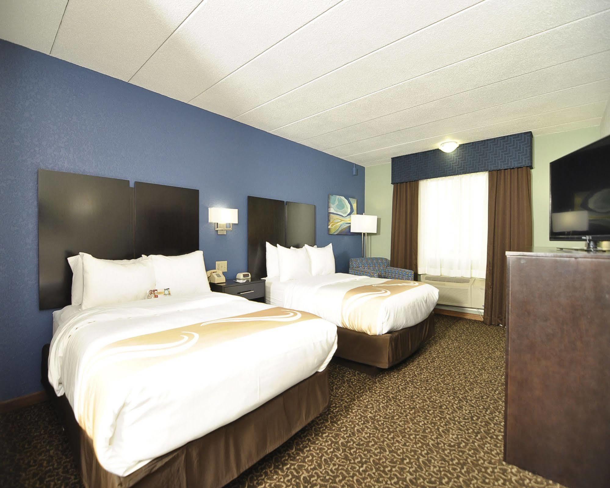 Quality Inn Milan-Sandusky Екстер'єр фото
