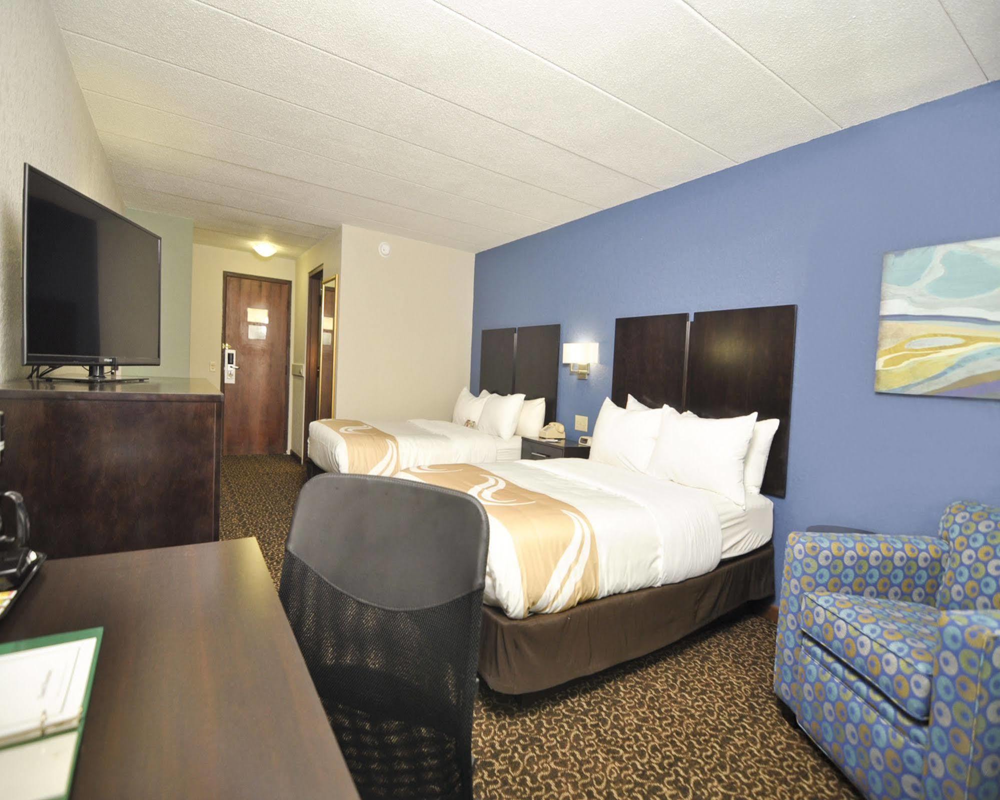 Quality Inn Milan-Sandusky Екстер'єр фото